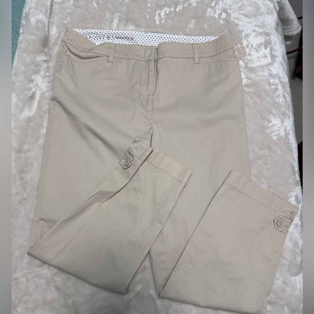 Talbots Perfect Crop in Khaki